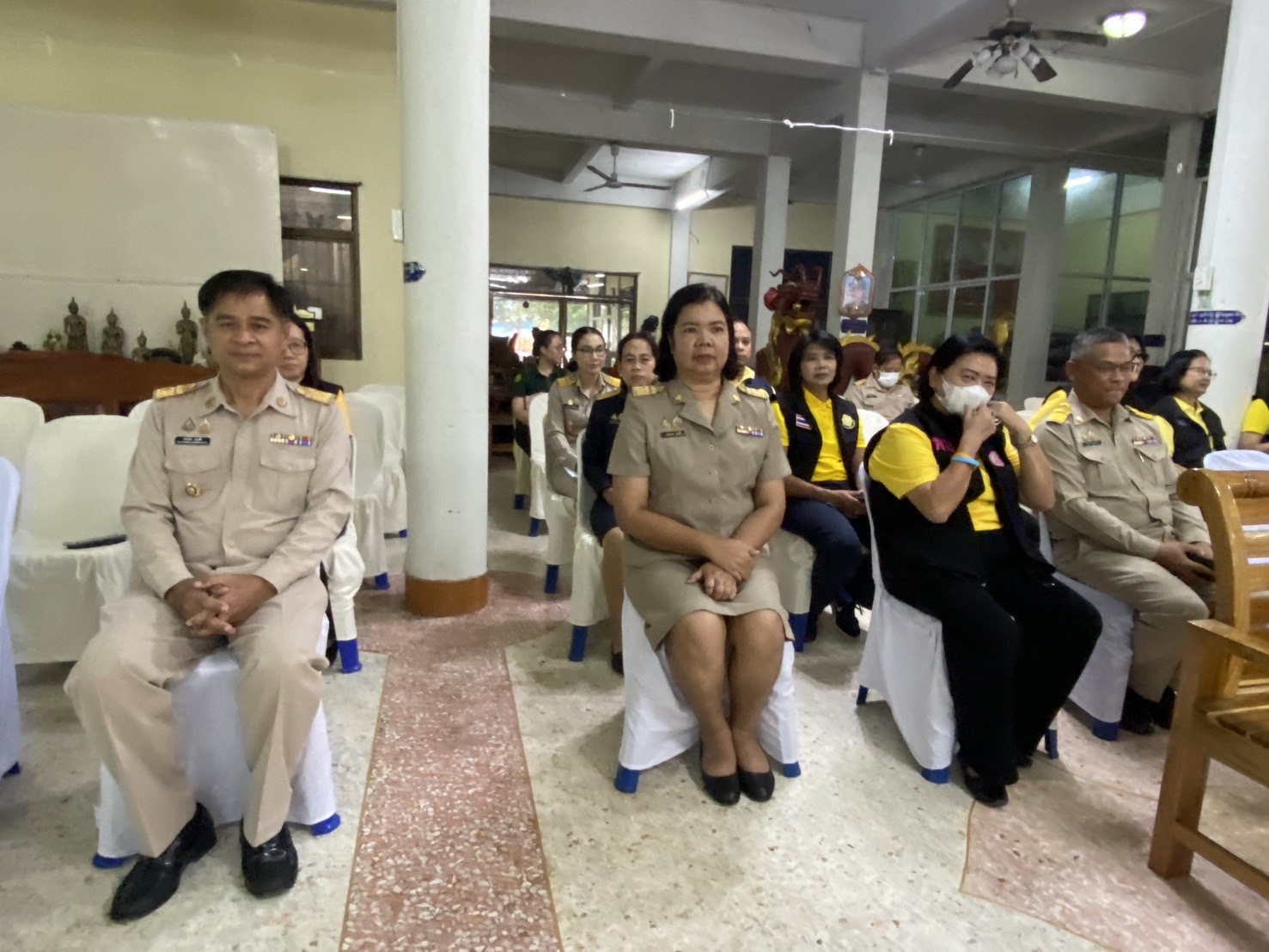 …พช.นครนายกร่วมโครงการ “หน่วยบำบัดทุกข์ บำรุงสุข สร้างรอยยิ้มและความปรองดองสมานฉันท์ให้ประชาชน จังหวัดนครนายก”