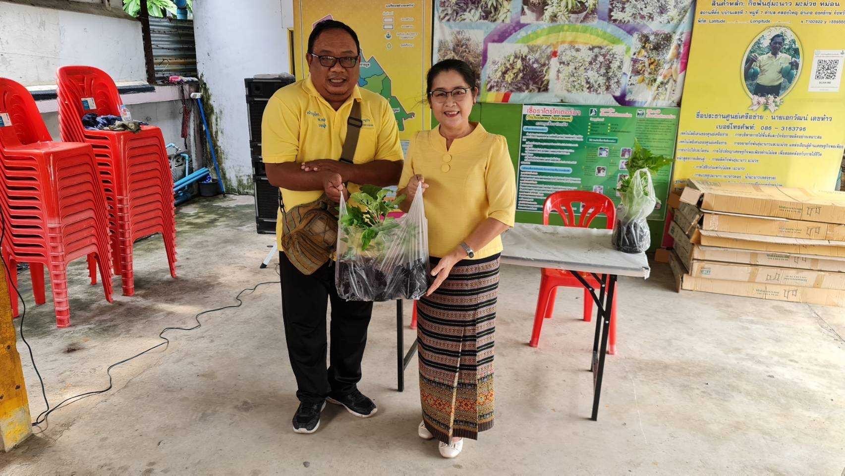 …พช.องครักษ์ ดำเนินการประชุมวางแผนในการสนับสนุนการขับเคลื่อนดำเนินงานการขจัดความยากจนและพัฒนาคนทุกช่วงวัยอย่างยั่งยืนตามหลักปรัชญาของเศรษฐกิจพอเพียง อำเภอองครักษ์