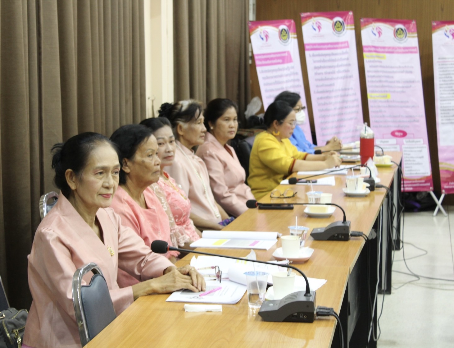 …พช.นครนายก ดำเนินการคัดเลือกคนกองทุนพัฒนาบทบาทสตรีดีเด่นระดับเขตตรวจราชการ ประจำปี 2567