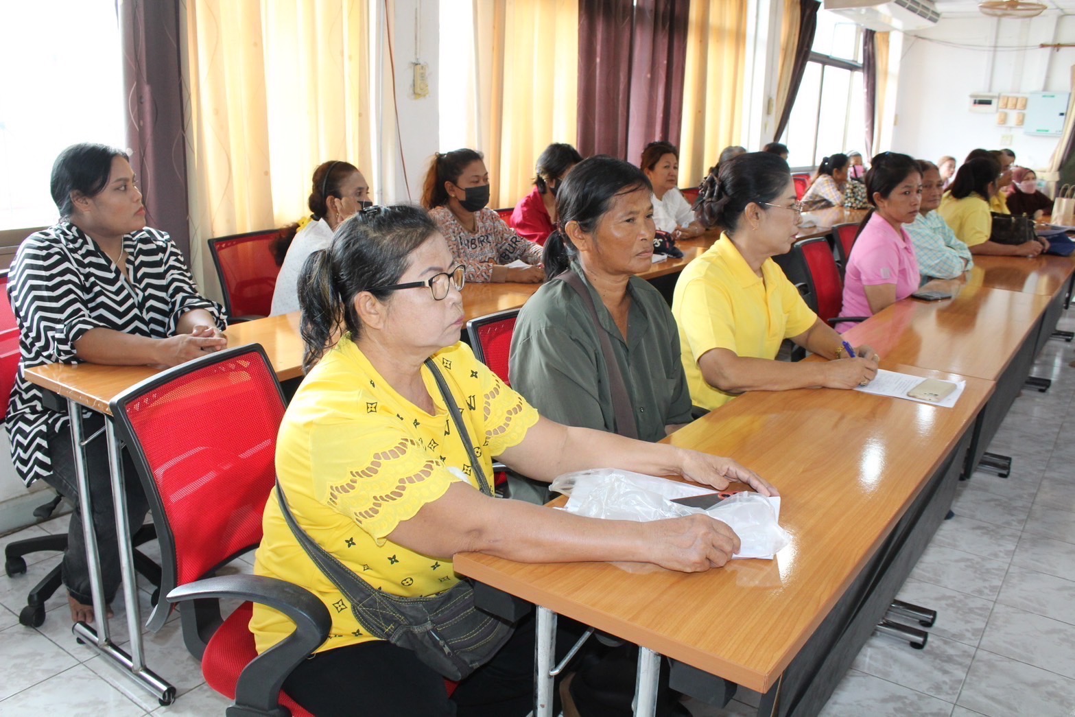 …พช.นครนายก ประชุมคณะทำงานขับเคลื่อนกองทุนพัฒนาบทบาทสตรีจังหวัดนครนายก ครั้งที่ 3/2567