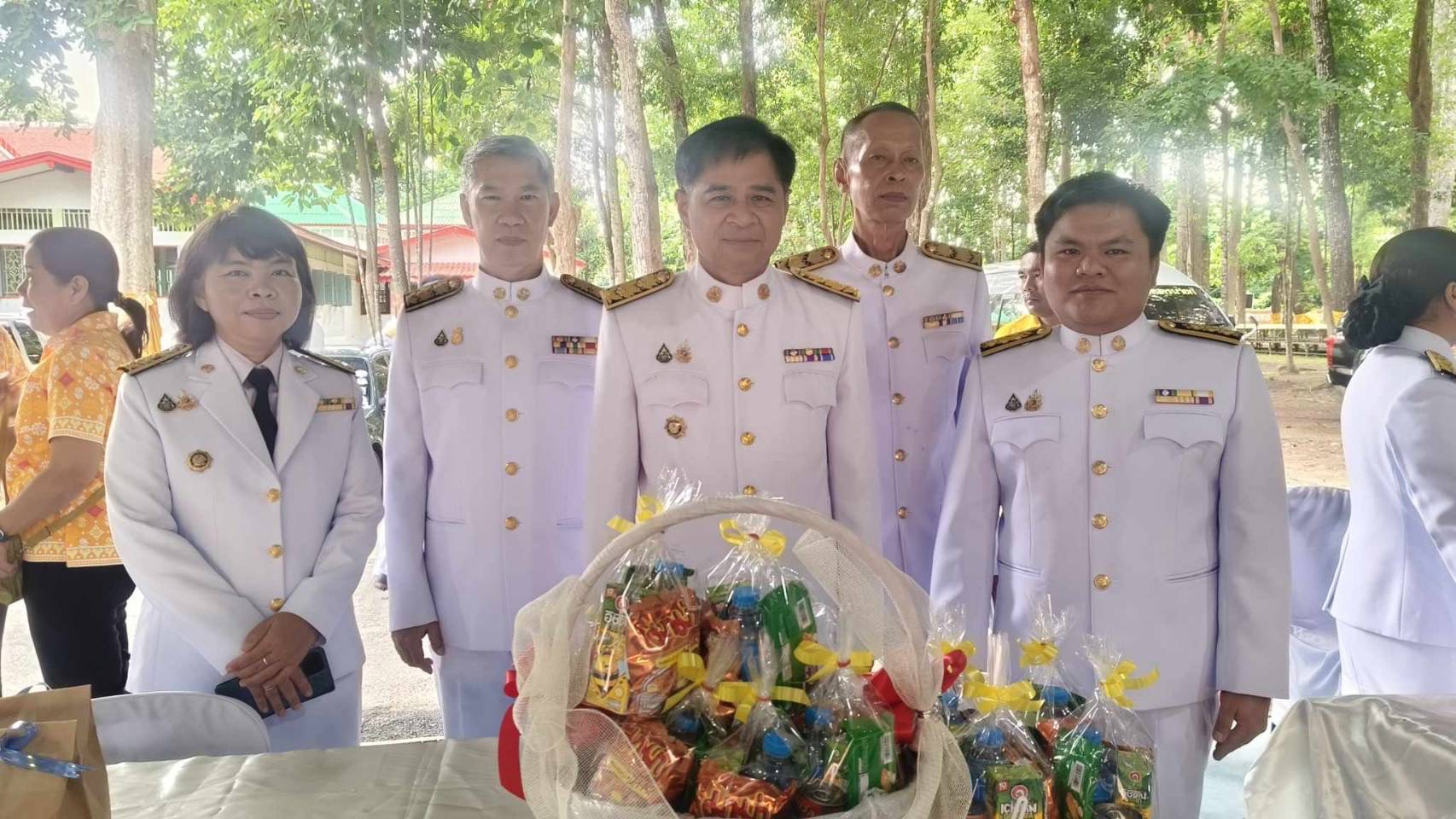 …พช.นครนายก ร่วมพิธีเจริญพระพุทธมนต์และทำบุญตักบาตรเพื่อถวายเป็นพระราชกุศลแด่สมเด็จพระเจ้าน้องนางเธอเจ้าฟ้าจุฬาภรณวลัยลักษณ์ อัครราชกุมารี กรมพระศรีสวางควัฒน วรขัตติยราชนารี เนื่องในโอกาสวันคล้ายวันประสูติ 4 กรกฎาคม 2567