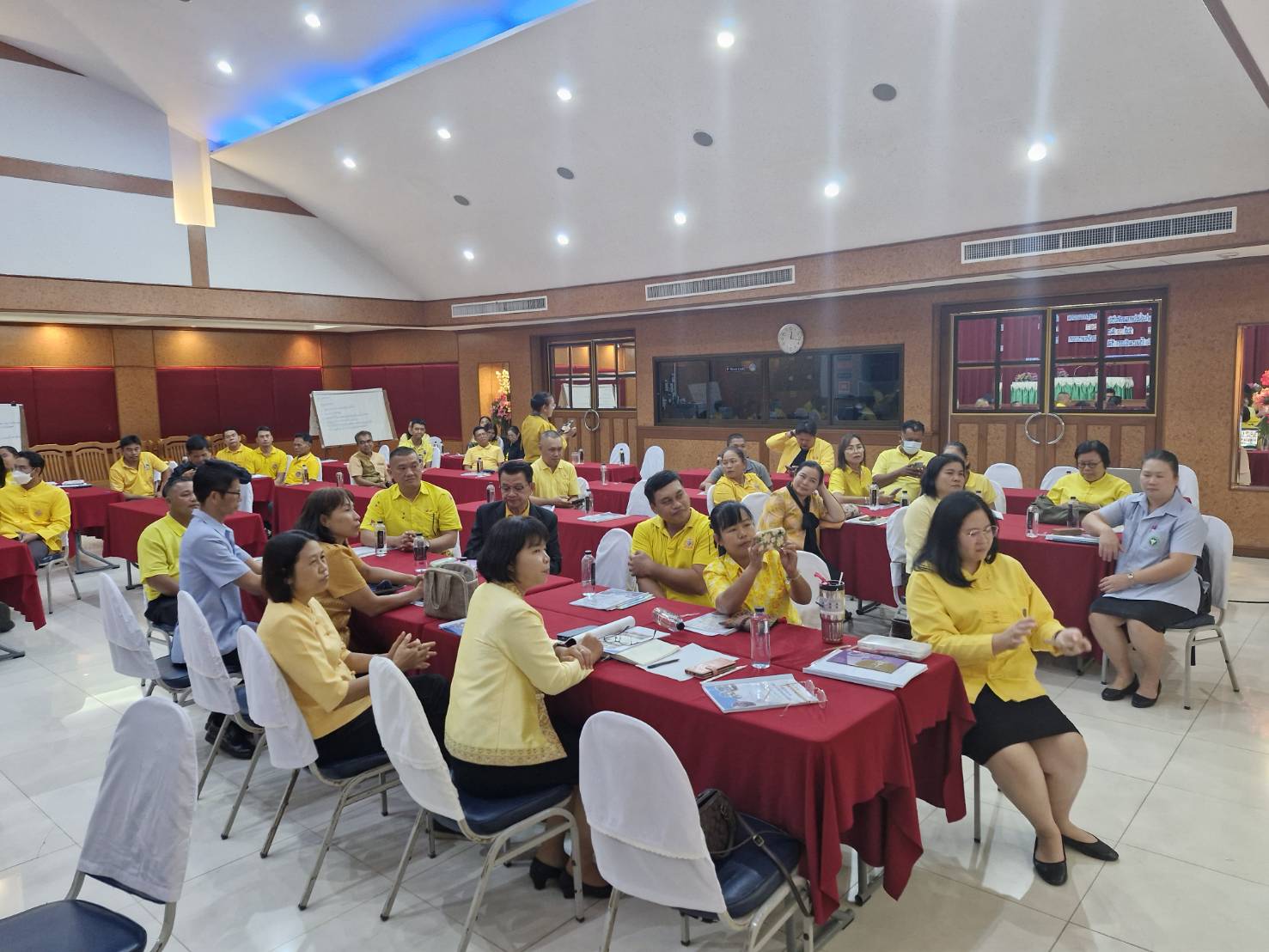 …พช.นครนายกดำเนินโครงการมหกรรมความสำเร็จการขจัดความยากจนและพัฒนาคนทุกช่วงวัยอย่างยั่งยืนตามหลักปรัชญาของเศรษฐกิจพอเพียง จังหวัดนครนายก