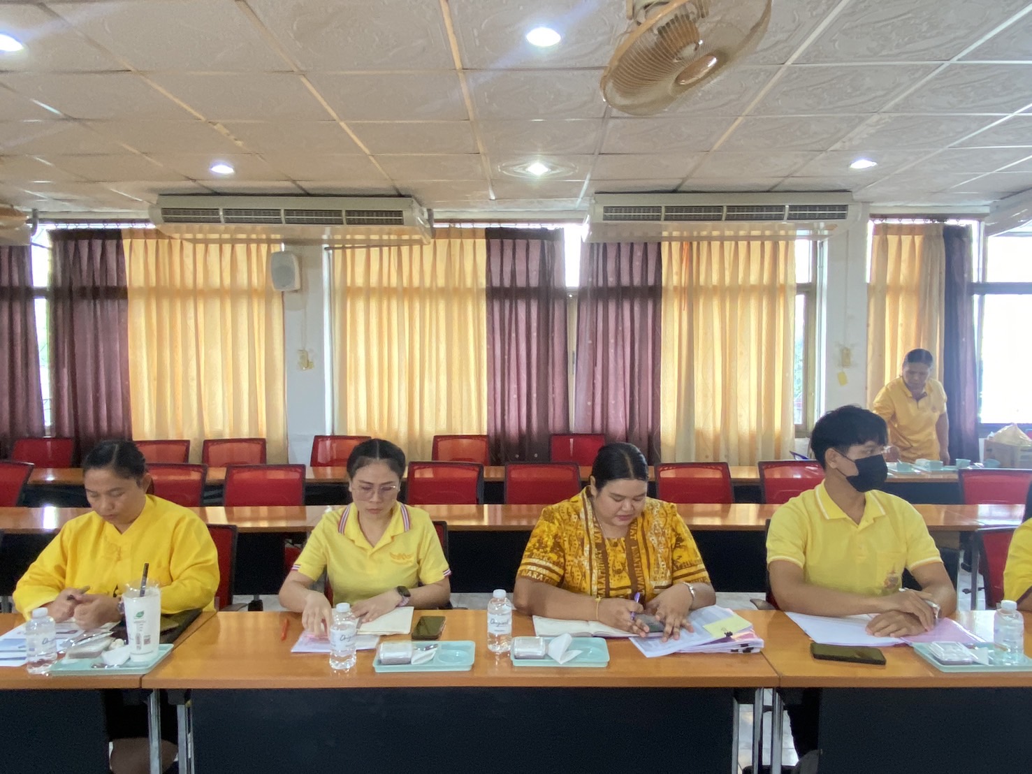 …ผู้ตรวจราชการ กรมการพัฒนาชุมชน ลงพื้นที่ ติดตามผลการดำเนินการขับเคลื่อนงานตามภารกิจการพัฒนาชุมชนในพื้นที่จังหวัดนครนายก