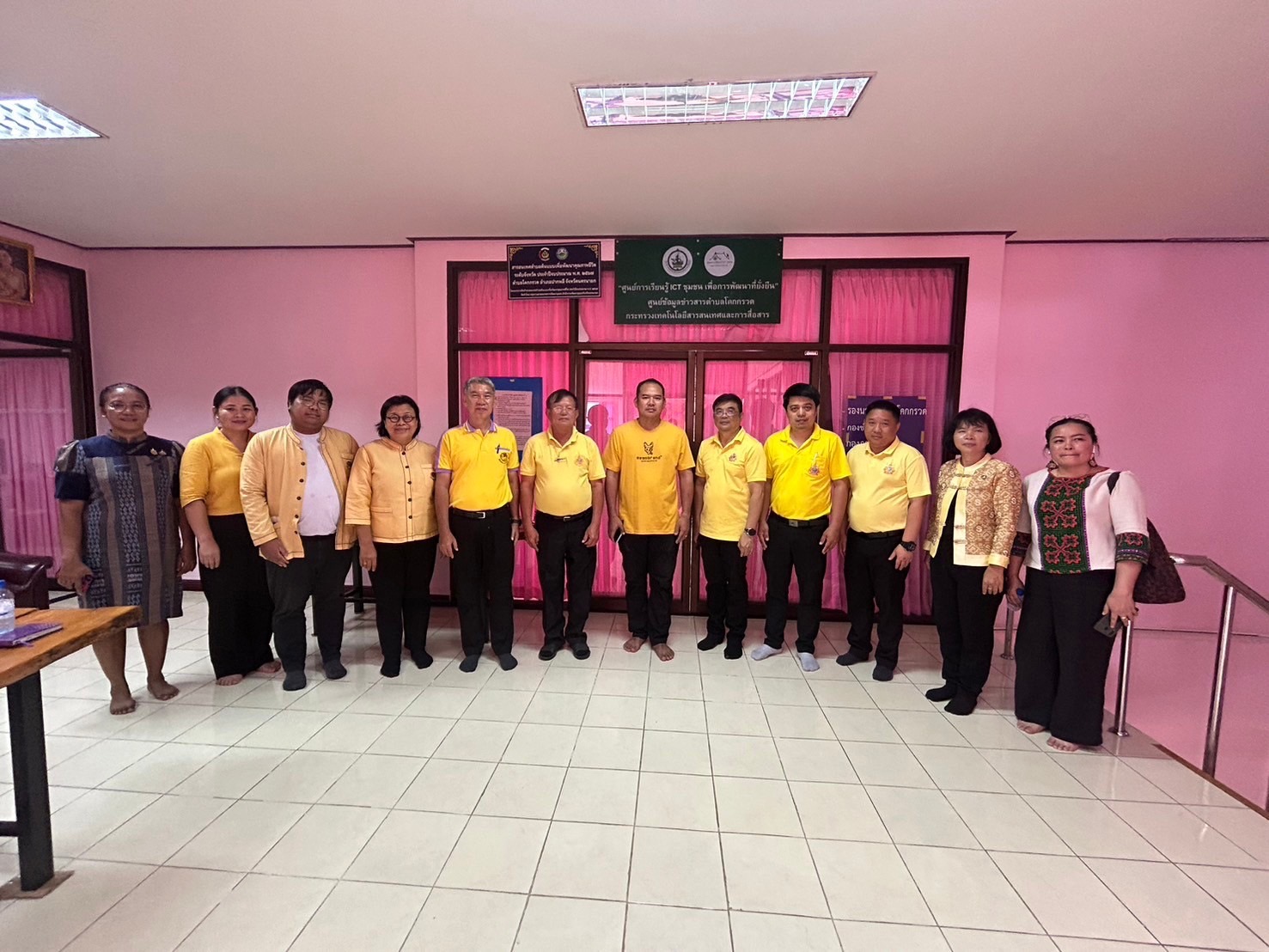 ..พช.นครนายก ร่วมสำรวจพื้นที่เพื่อสนับสนุนการดำเนินงานของ USO. ตามโครงการการจัดทำสารสนเทศตำบลต้นแบบเพื่อพัฒนาคุณภาพชีวิต