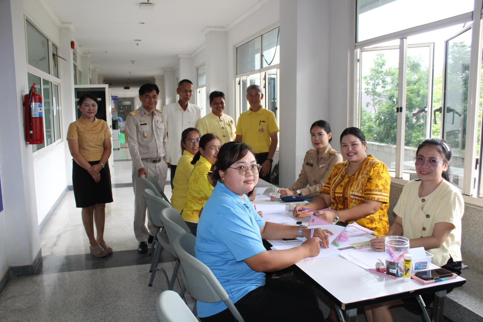 …พช.นครนายก ทำสัญญากู้ยืมเงินกองทุนพัฒนาบทบาทสตรีให้กับกลุ่มอาชีพสมาชิกสตรีที่ได้รับอนุมัติโครงการ ประเภทเงินทุนหมุนเวียน (เงินกู้)