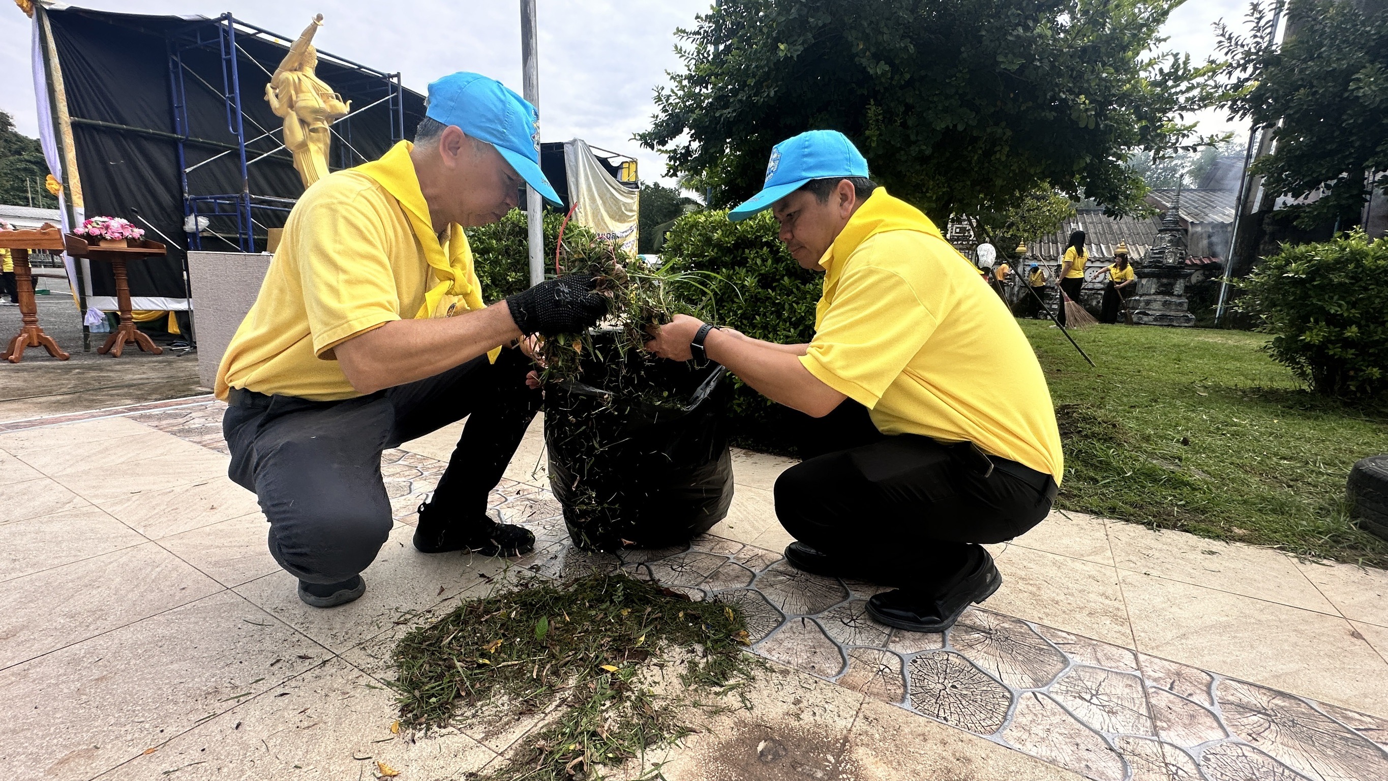 …พช.นครนายก : ร่วมกิจกรรมจิตอาสาพัฒนา เนื่องในวันนวมินทรมหาราช 13 ตุลาคม 2567