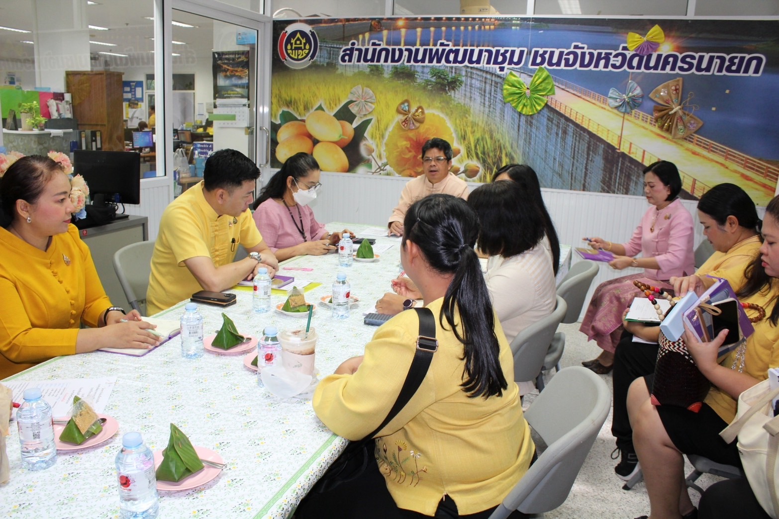 …พช.นครนายก ซักซ้อมทำความเข้าใจการไกล่เกลี่ยข้อพิพาทก่อนฟ้อง