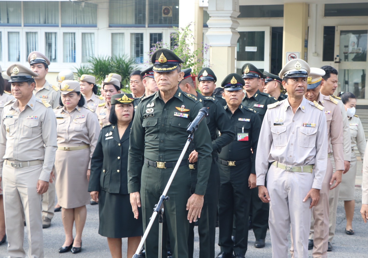 …พช.นครนายก ร่วมกิจกรรมเคารพธงชาติ และร้องเพลงชาติ ประจำเดือนตุลาคม 2567 จังหวัดนครนายก