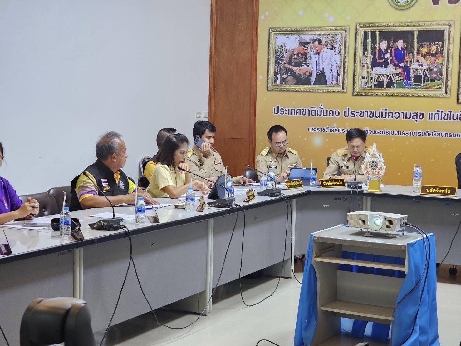 …พช.นครนายก ร่วมประชุมคณะทำงานเฝ้าระวังปัญหายาเสพติด (โต๊ะข่าว)