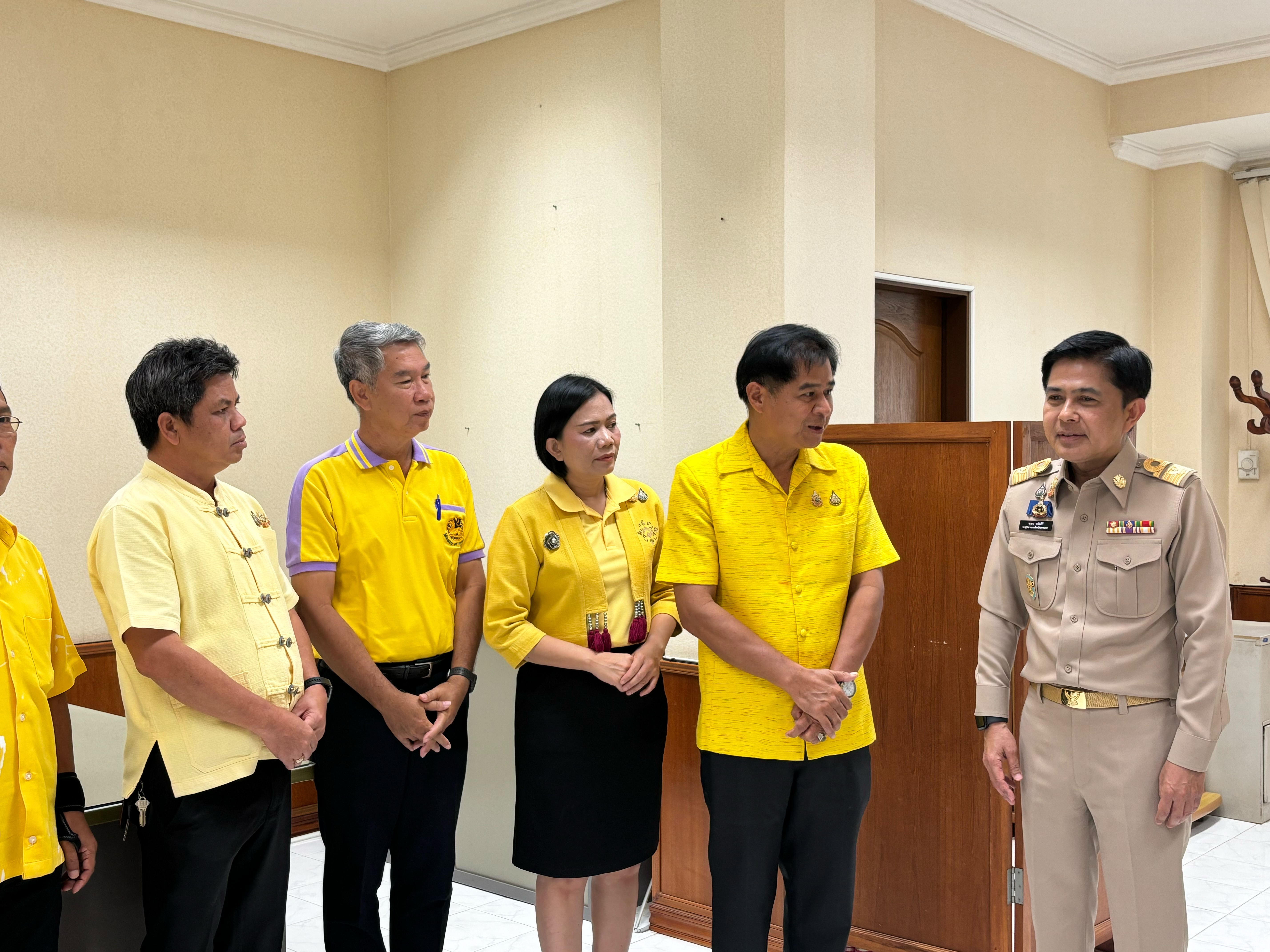 …พช.นครนายก ร่วมแสดงความยินดีและให้การต้อนรับ รองผู้ว่าฯ คนใหม่ สู่เมืองนครนายก