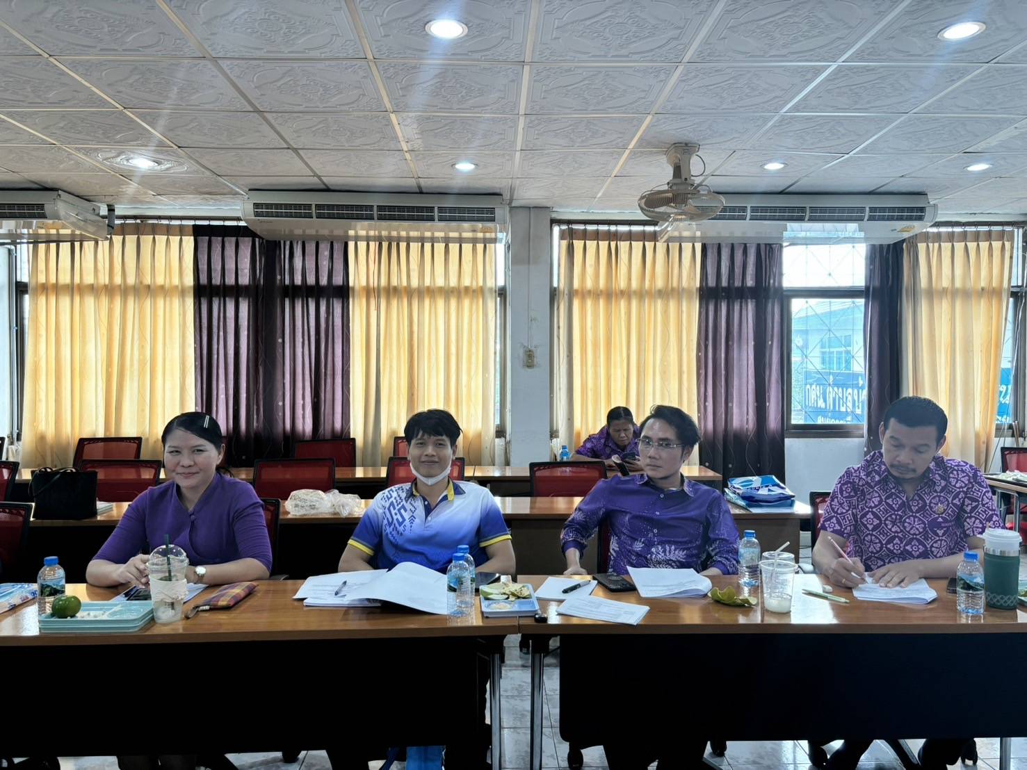 …พช.นครนายก ประชุมผู้อำนวยการกลุ่มงาน นักวิชาการพัฒนาชุมชน และเจ้าหน้าที่พัฒนาชุมชนจังหวัดนครนายก