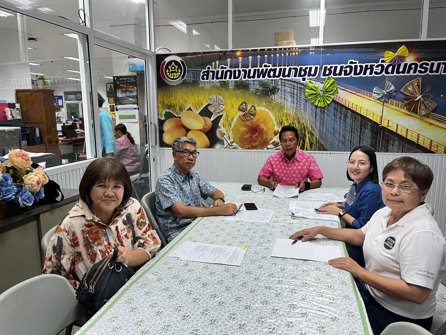 พช.นครนายก ดำเนินการประเมินผลการดำเนินงานโอทอปเทรดเดอร์ระดับจังหวัด จังหวัดนครนายก