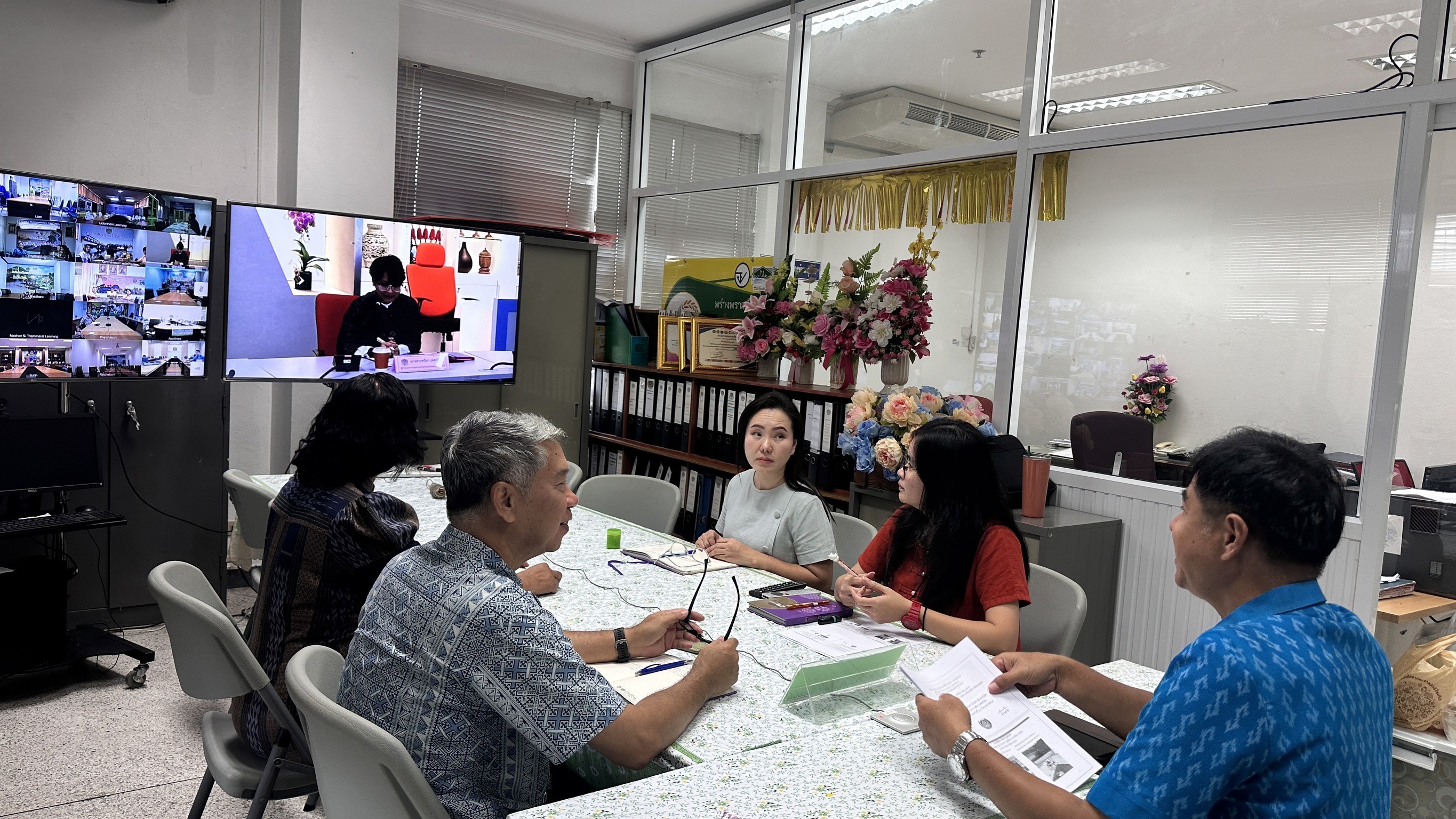 พช.นครนายก เข้าร่วมโครงการบำรุงรักษาระบบประชุมทางไกลผ่านอินเทอร์เน็ตพร้อมอุปกรณ์ศูนย์ข้อมูลกลางเพื่อการตัดสินใจ