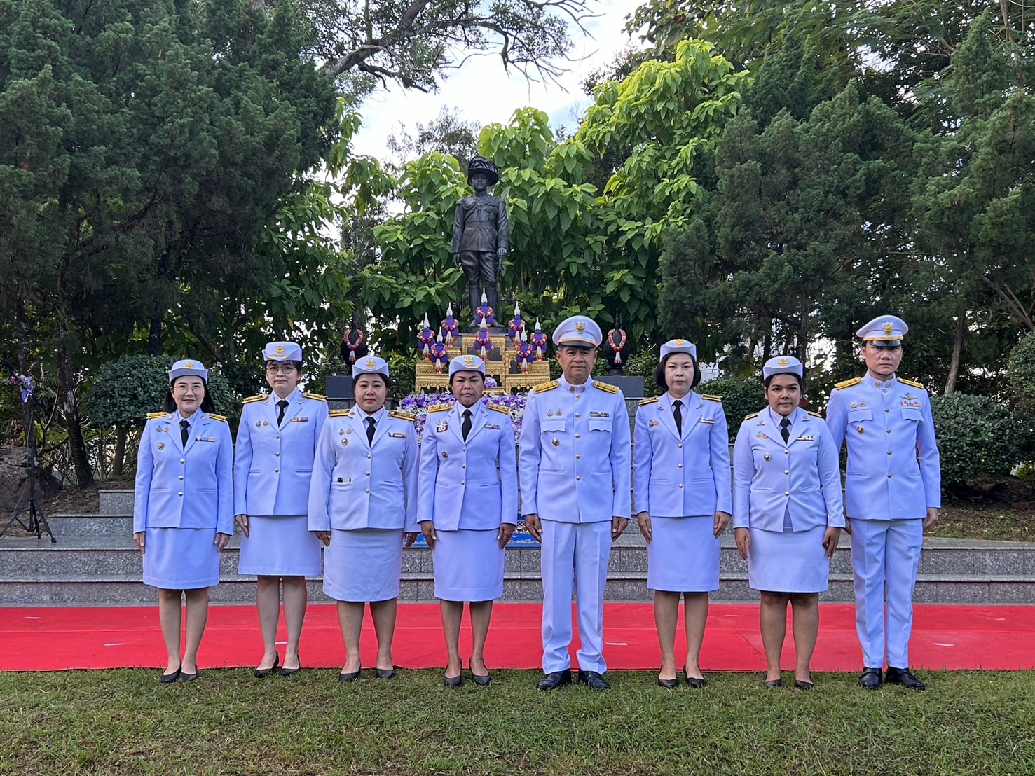 …พช.นครนายก ร่วมกิจกรรมเนื่องในวันสมเด็จพระมหาธีรราชเจ้าวันคล้ายวันสวรรคตพระบาทสมเด็จพระมงกุฎเกล้าเจ้าอยู่หัว ประจำปีพุทธศักราช 2567