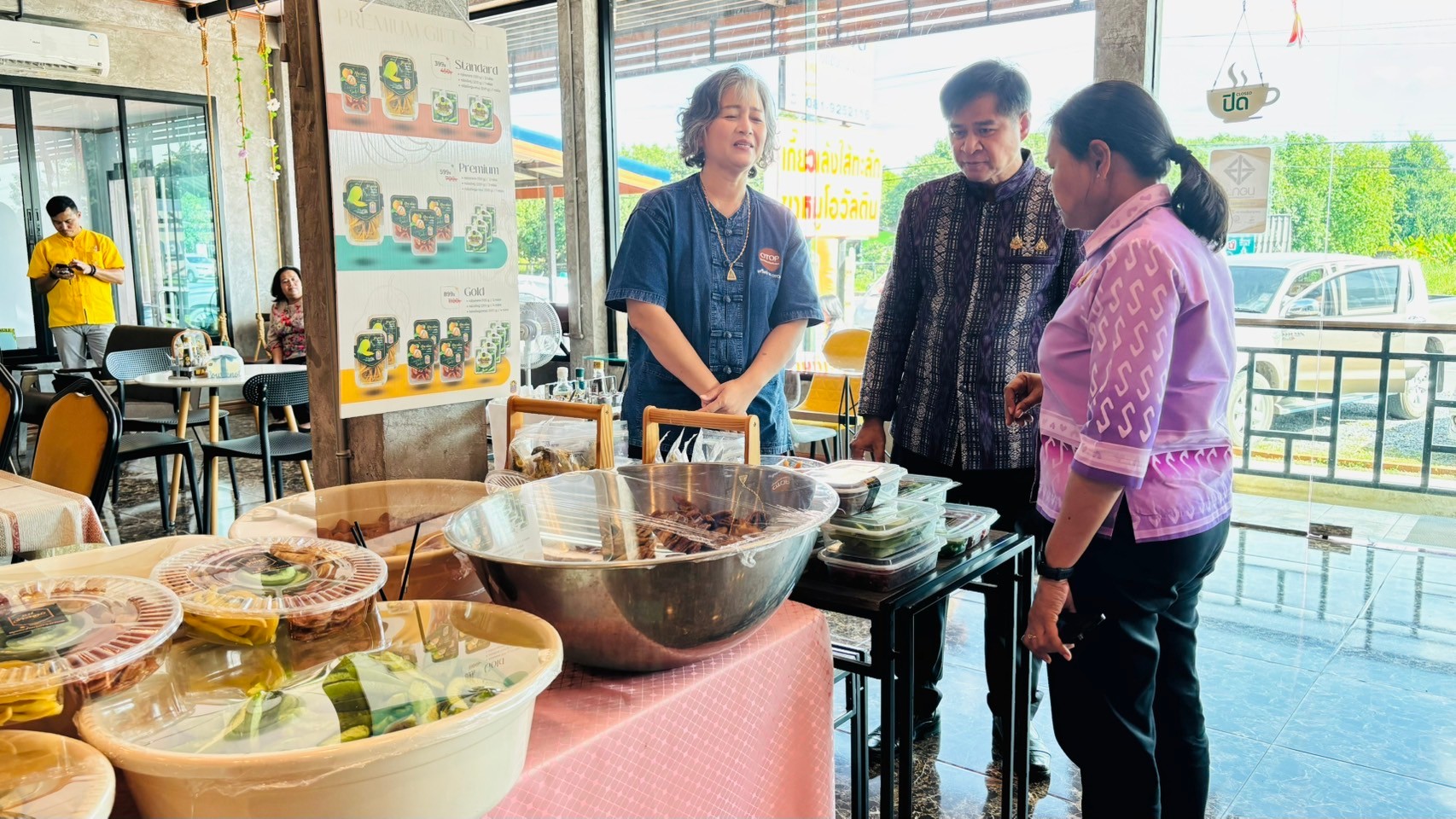 พช.นครนายก : ผู้ตรวจราชการกรมการพัฒนาชุมชน ตรวจติดตามผลการปฏิบัติราชการ ประจำเดือนพฤศจิกายน 2567 ณ พื้นที่จังหวัดนครนายก