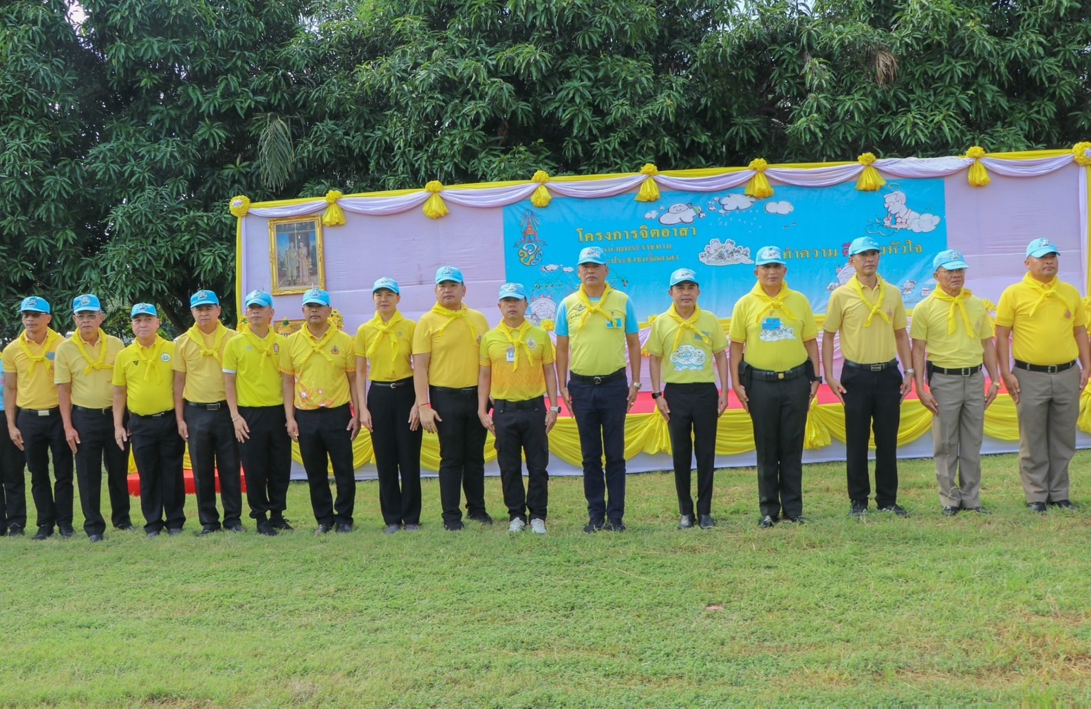 …พช.นครนายก ร่วมกิจกรรมจิตอาสาการพัฒนาถนนสายจงรักภักดี จังหวัดนครนายก