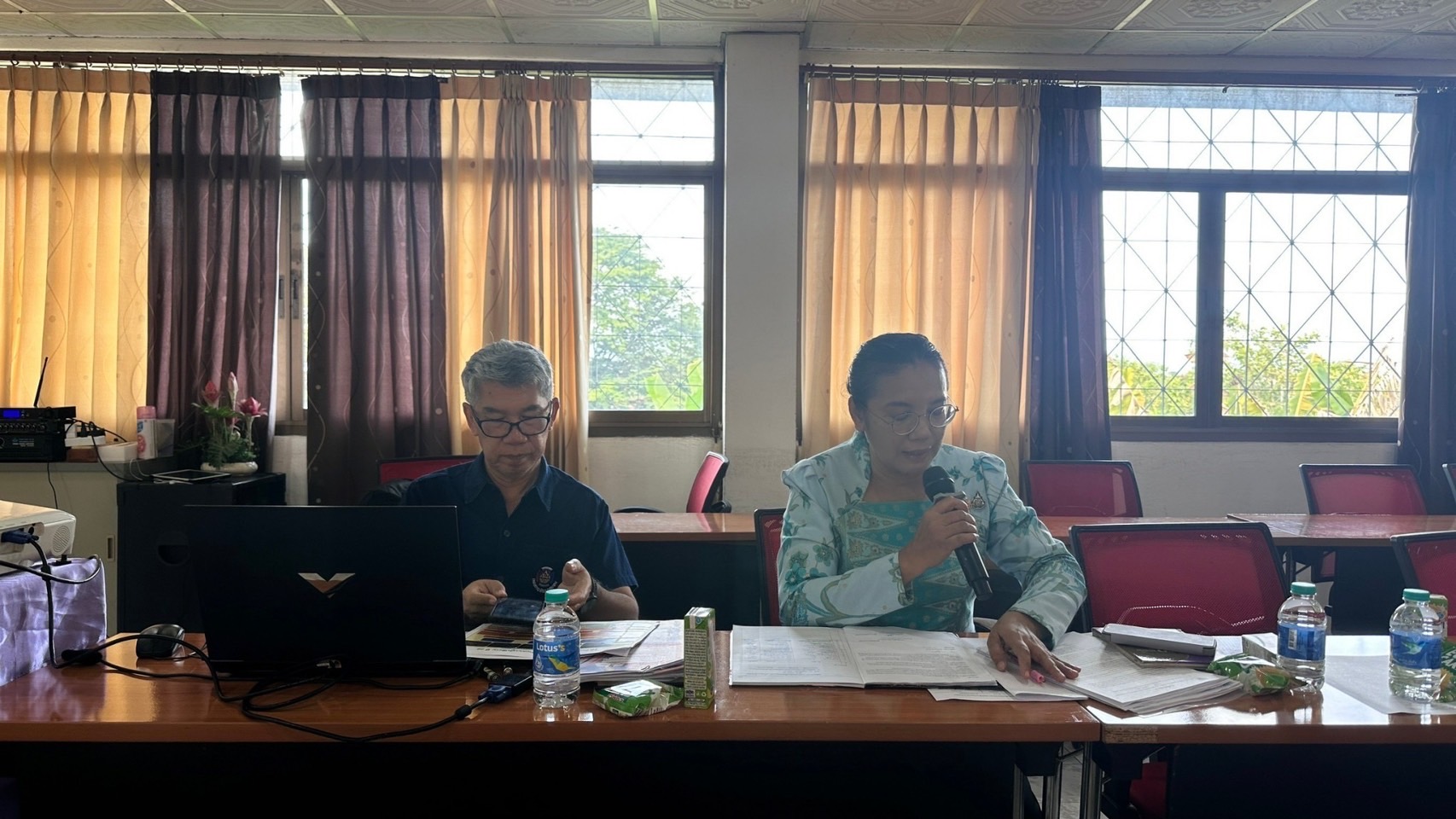 …พช.นครนายก ร่วมประชุมคณะกรรมการเครือข่ายกองทุนแม่ของแผ่นดินระดับจังหวัด เพื่อวางแผนและเตรียมความพร้อมในการขับเคลื่อนงานกองทุนแม่ของแผ่นดิน ประจำปีงบประมาณ พ.ศ. 2568