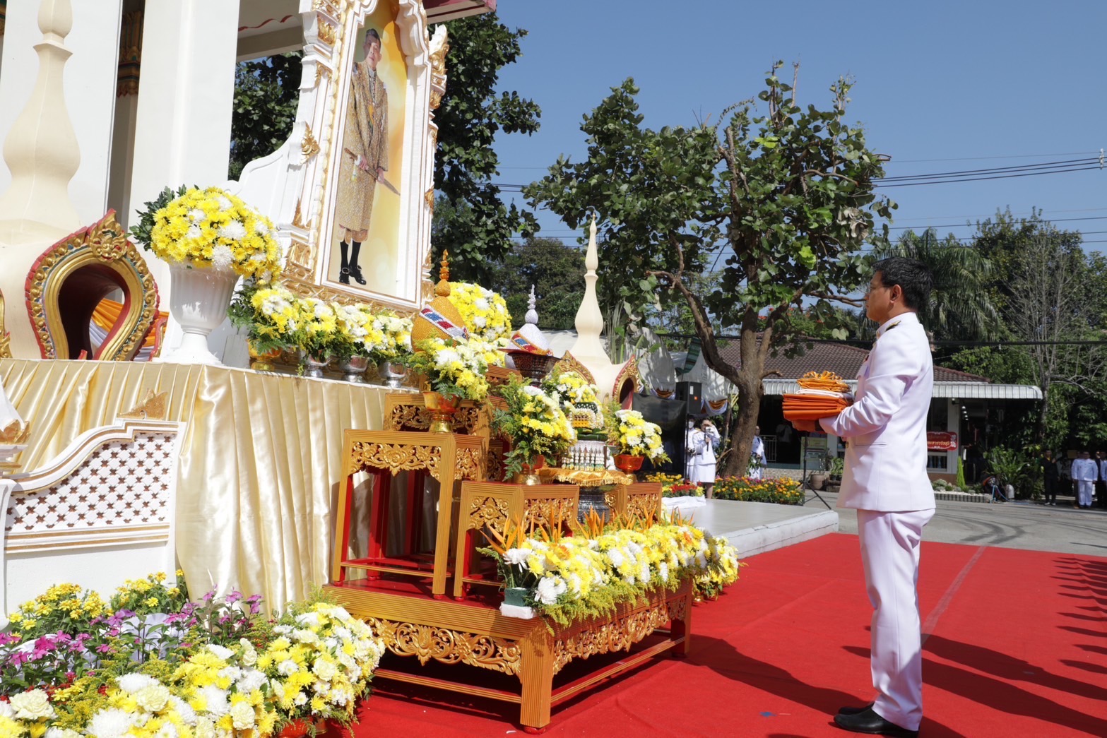 พช.นครนายก ร่วมพิธีถวายผ้าพระกฐินพระราชทานโดยกรมการพัฒนาชุมชน