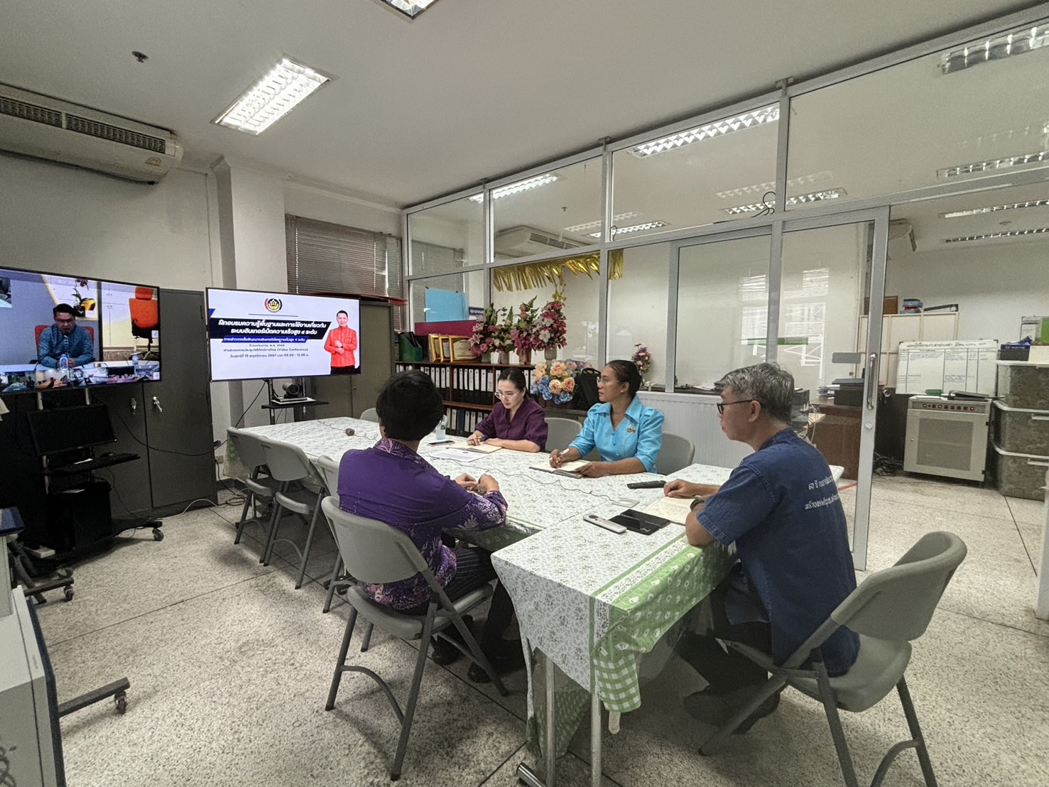 พช.นครนายก ร่วมฝึกอบรมความรู้พื้นฐานและการใช้งานเกี่ยวกับระบบอินเทอร์เน็ตความเร็วสูง 4 ระดับ ประจำปีงบประมาณ พ.ศ.2568 ผ่านระบบวีดิทัศน์ทางไกล (Video Conference)