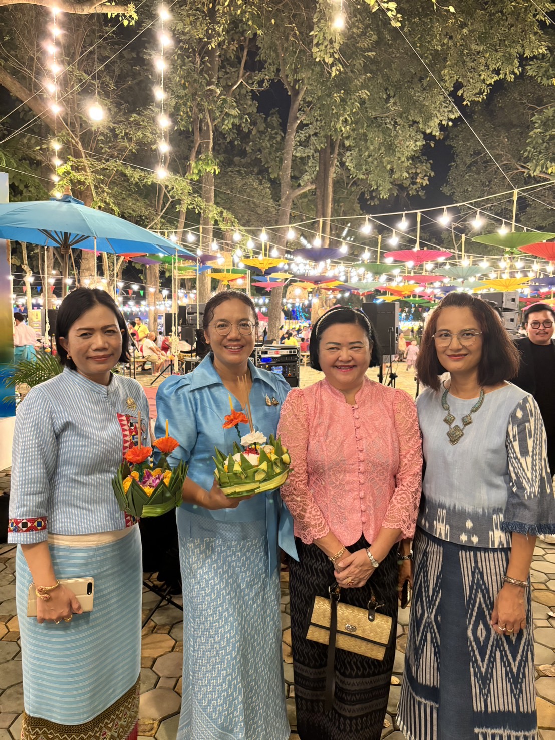 พช.นครนายก ร่วมกิจกรรมสืบสานประเพณีลอยกระทง ลุ่มแม่น้ำนครนายก และการอนุรักษ์ภูมิปัญญาท้องถิ่น ภายใต้โครงการส่งเสริมสนับสนุนการอนุรักษ์ฟื้นฟูขนบธรรมเนียมประเพณีวัฒนธรรมท้องถิ่น จังหวัดนครนายก ประจำปีงบประมาณ พ.ศ. 2568