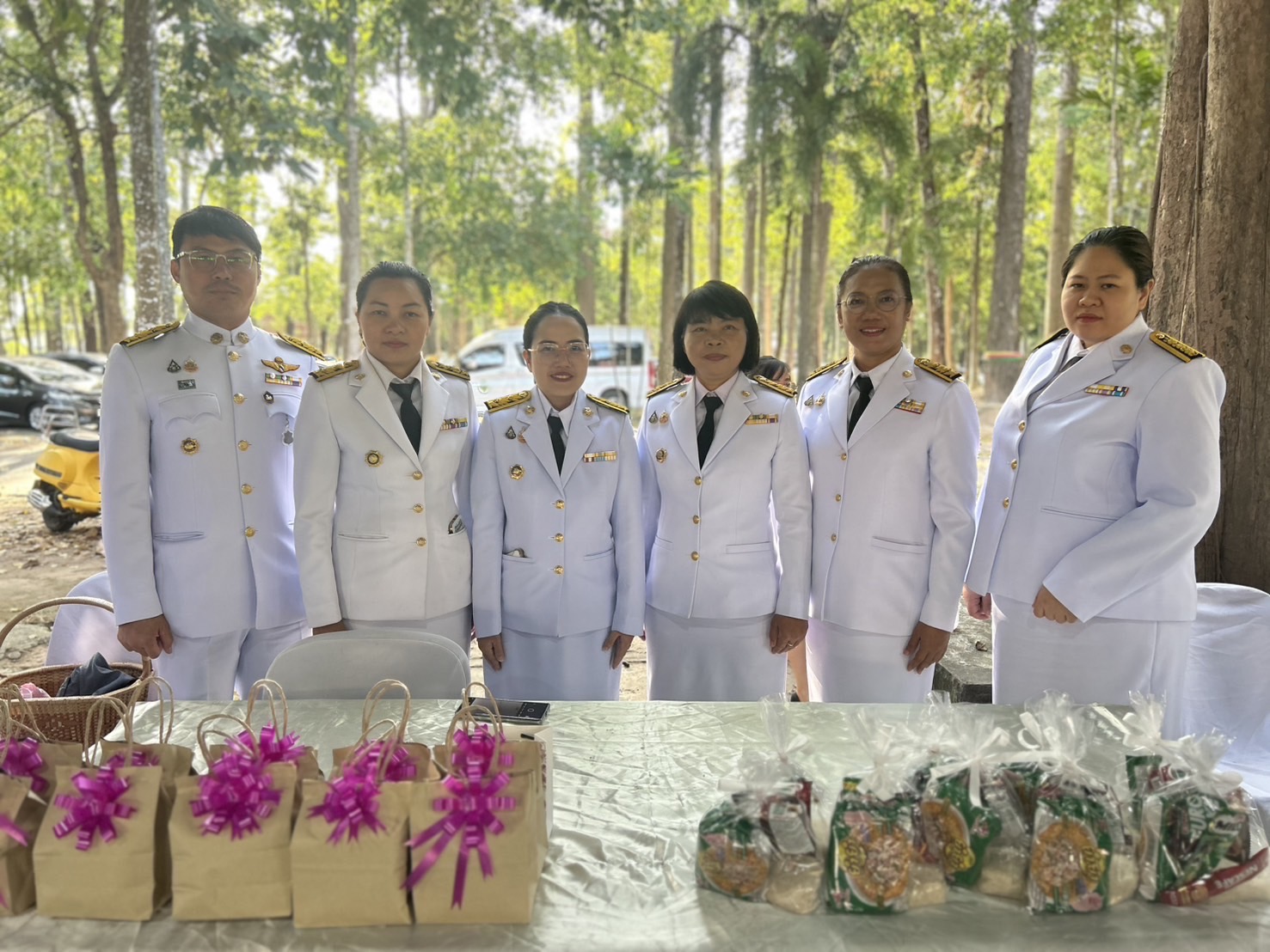 …พช.นครนายก ร่วมพิธีเจริญพระพุทธมนต์และพิธีทำบุญตักบาตรเพื่อถวายเป็นพระราชกุศลแด่สมเด็จพระเจ้าลูกเธอ เจ้าฟ้าพัชรกิติยาภา นเรนทิราเทพยวดี กรมหลวงราชสาริณีสิริพัชร มหาวัชรราชธิดา เนื่องในโอกาสวันคล้ายวันประสูติ 7 ธันวาคม 2567