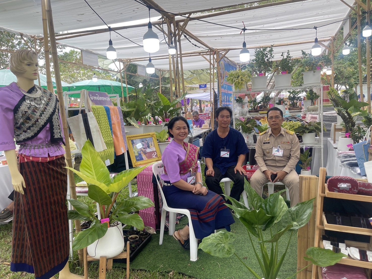 …พช.นครนายก ร่วมรับเสด็จสมเด็จพระกนิษฐาธิราชเจ้า กรมสมเด็จพระเทพรัตนราชสุดา ฯ สยามบรมราชกุมารี ทรงเปิดงาน “ชัยพัฒนาแฟร์ สัญจร” จังหวัดนครนายก