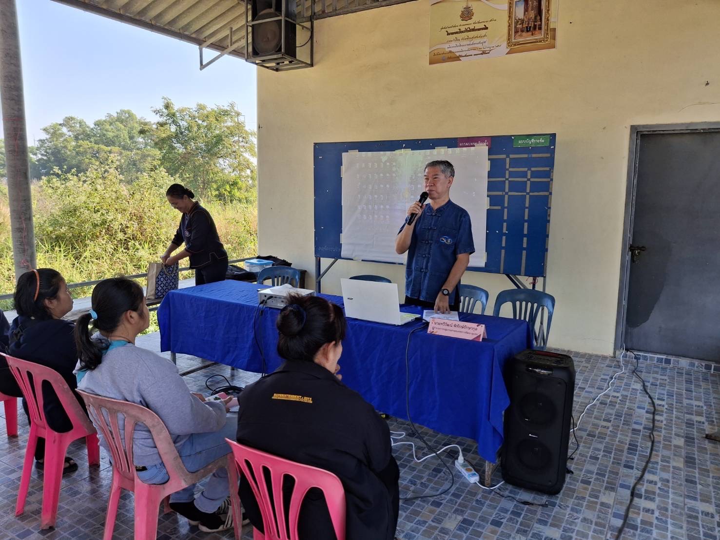 พช.นครนายก ร่วมเป็นวิทยากรโครงการเตรียมความพร้อมหมู่บ้านแพร่ระบาดยาเสพติดพัฒนาสู่หมู่บ้านต้นกล้ากองทุนแม่ของแผ่นดิน