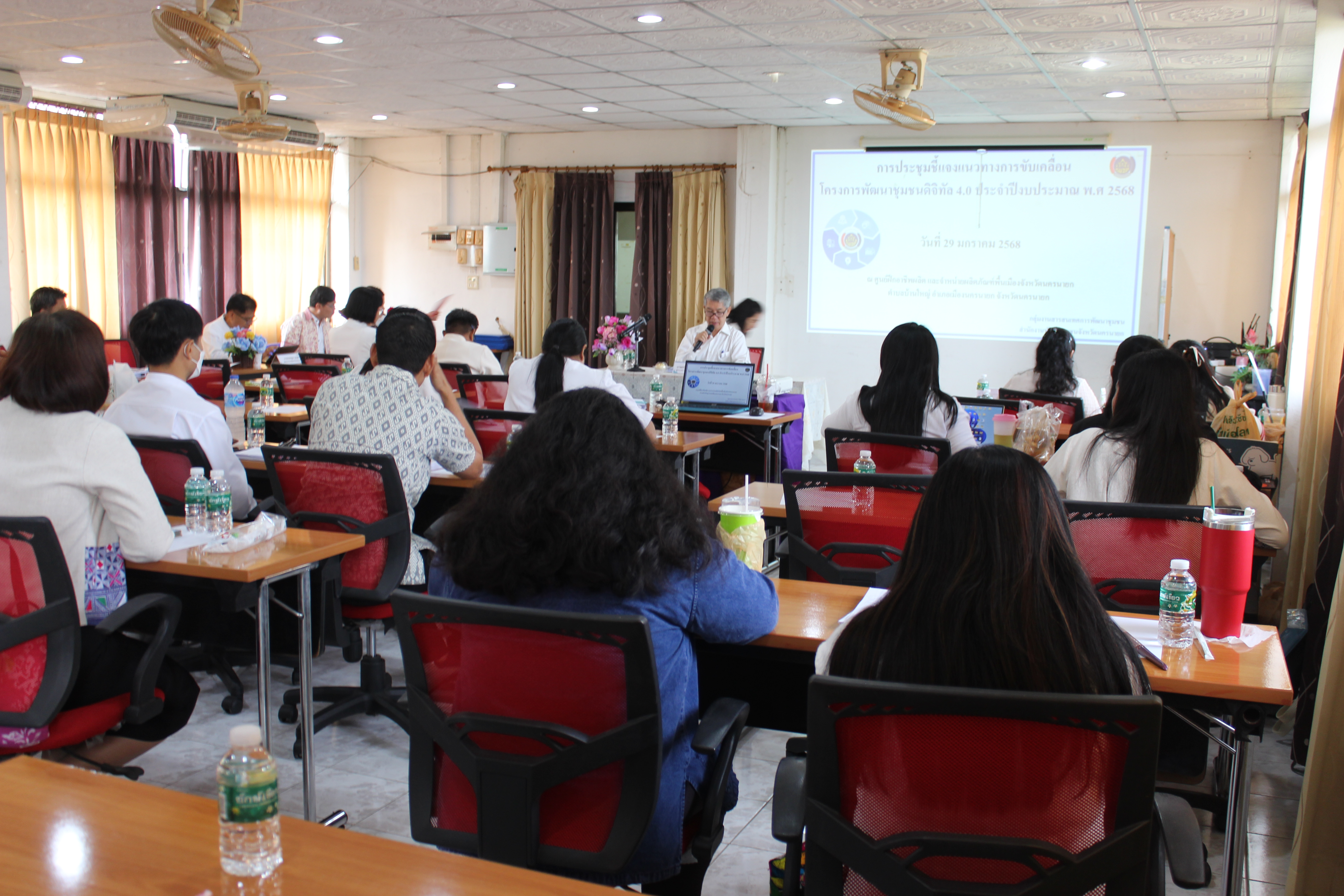 …พช.นครนายก ร่วมสนับสนุนการดำเนินงานขับเคลื่อนโครงการพัฒนาชุมชนใสสะอาด ประจำปีงบประมาณ พ.ศ. 2568 มิติที่ 4 การเสริมสร้างองค์กรคุณธรรม