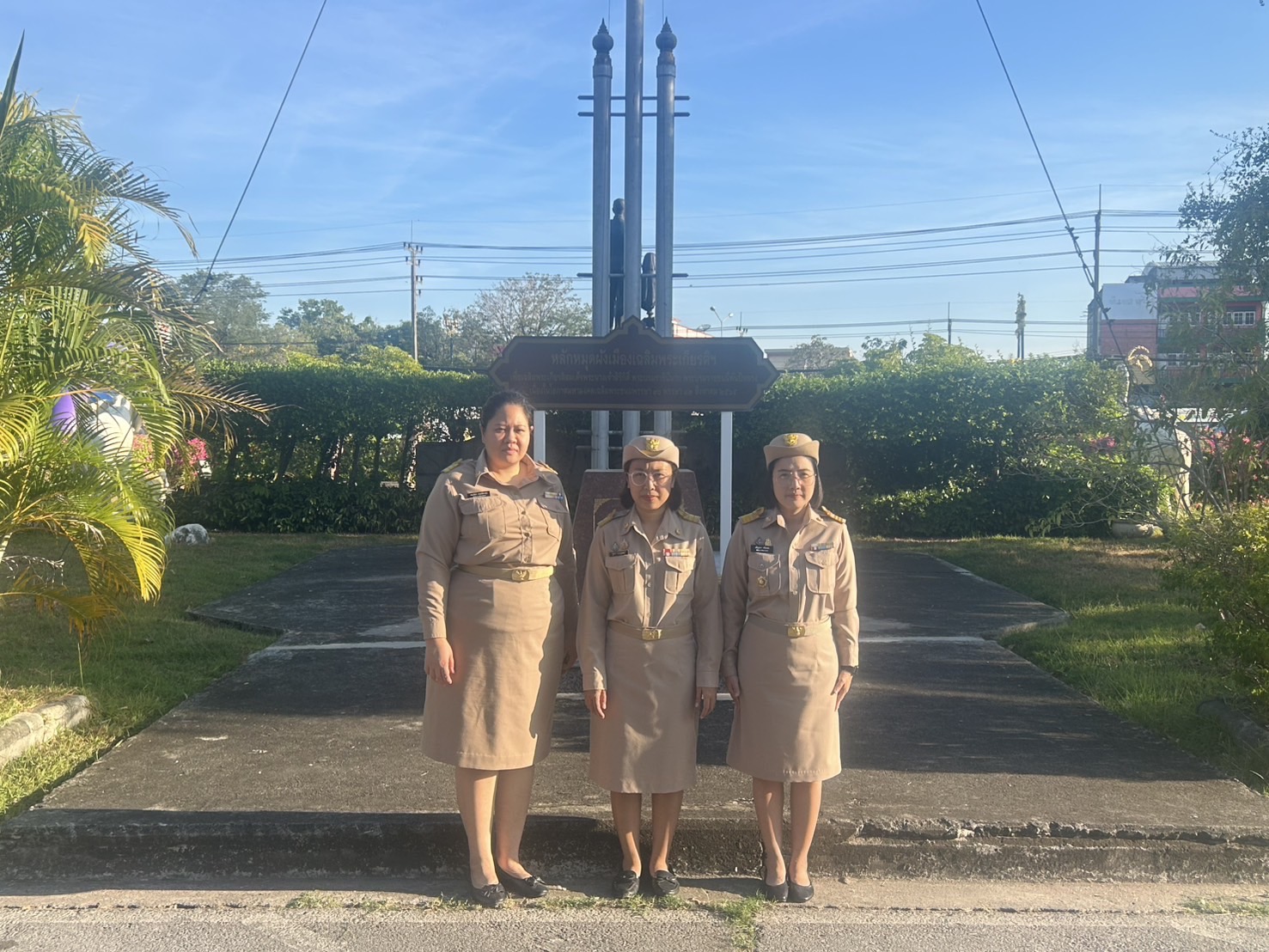 .พช.นครนายก ร่วมกิจกรรมเคารพธงชาติ และร้องเพลงชาติ ประจำเดือนธันวาคม 2567 จังหวัดนครนายก