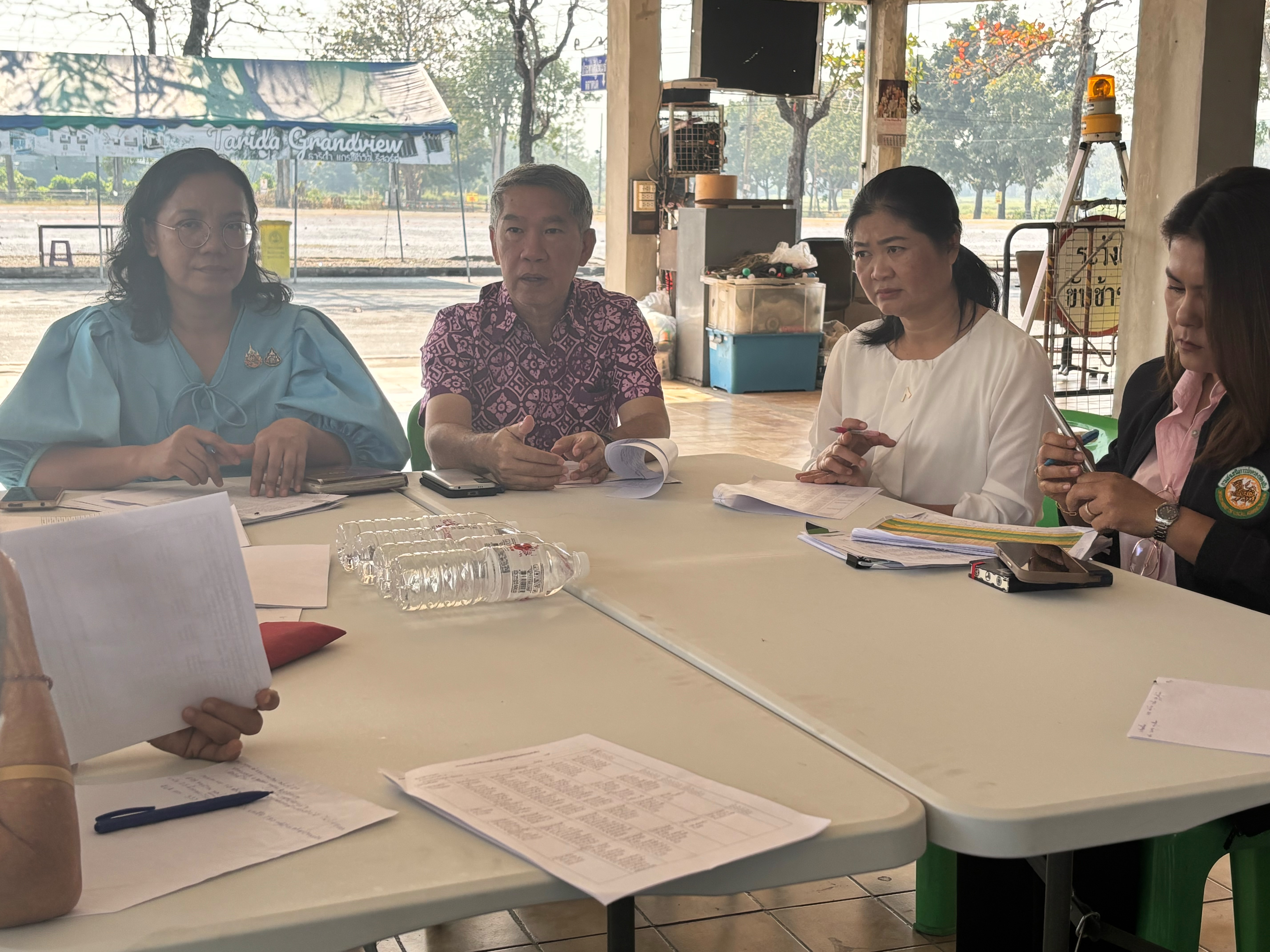 พช.นครนายก ร่วมประชุมให้ความรู้เรื่องการเป็นต้นกล้ากองทุนแม่ของแผ่นดินแก่คณะกรรมการชุมชนร่วมพัฒนาสามัคคีศรีเมือง