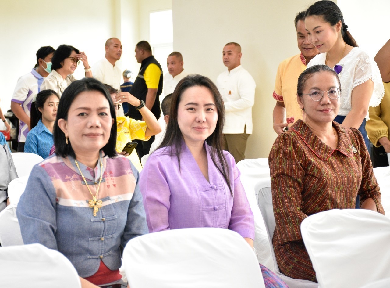 …พช.นครนายก ร่วมพิธีทำบุญอาคารศาลากลางจังหวัดนครนายก 5 ชั้น (หลังใหม่)