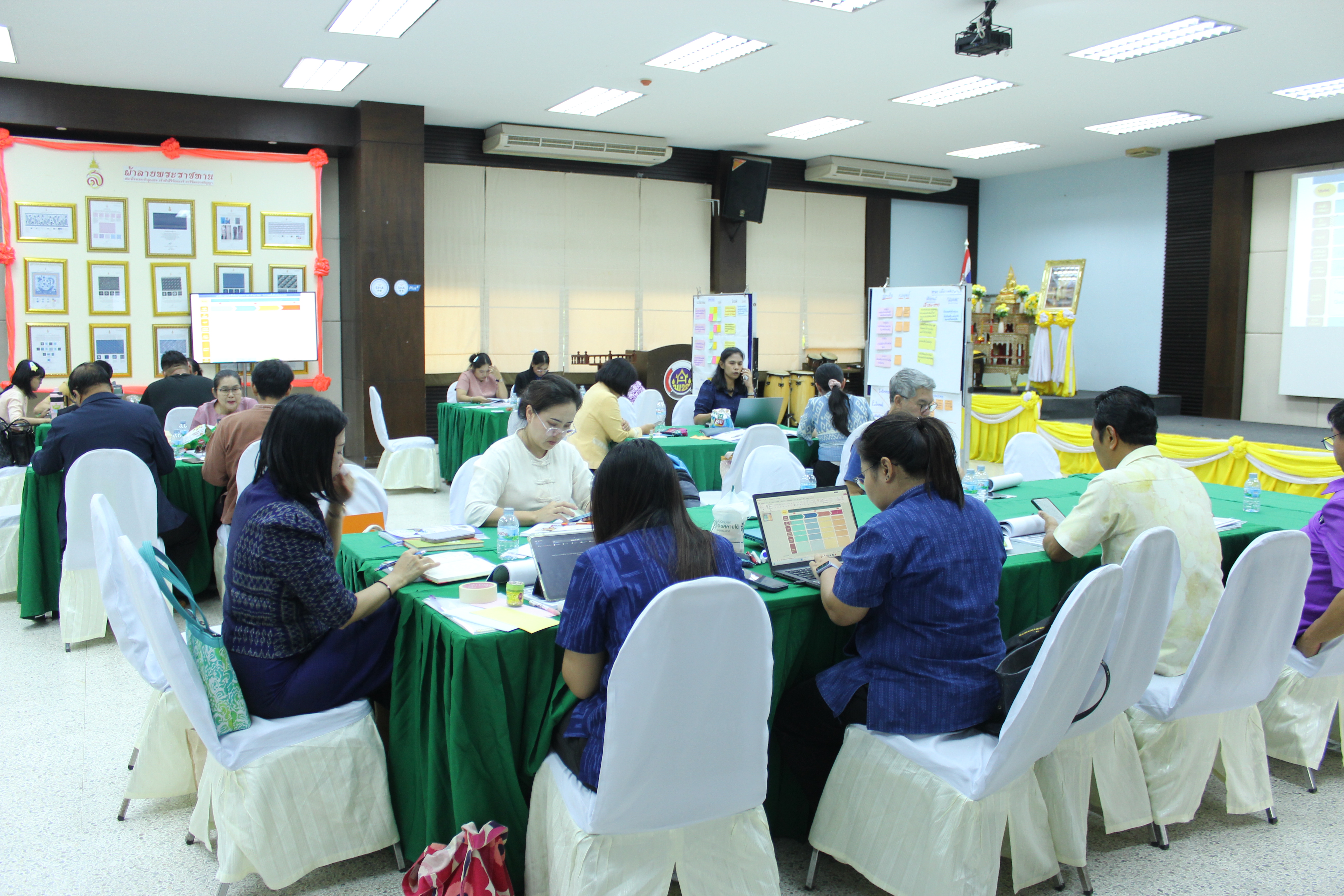 …พช.นครนายก ร่วมจัดทำแผนพัฒนาชุมชนเชิงพื้นที่แบบบูรณาการในพื้นที่นำร่องจังหวัดนครนายก (วันที่ 2)