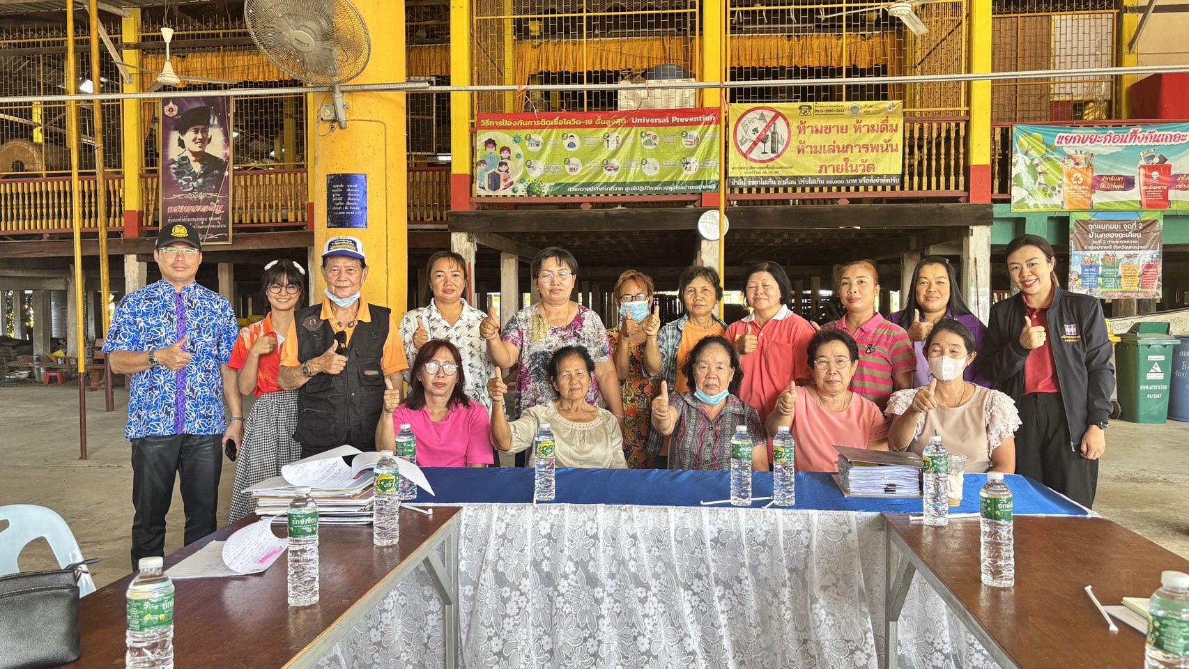 พช.นครนายกร่วมติดตามการดำเนินงานกองทุนหมู่บ้านและชุมชนเมือง พื้นที่ตำบลเกาะหวาย อำเภอปากพลี