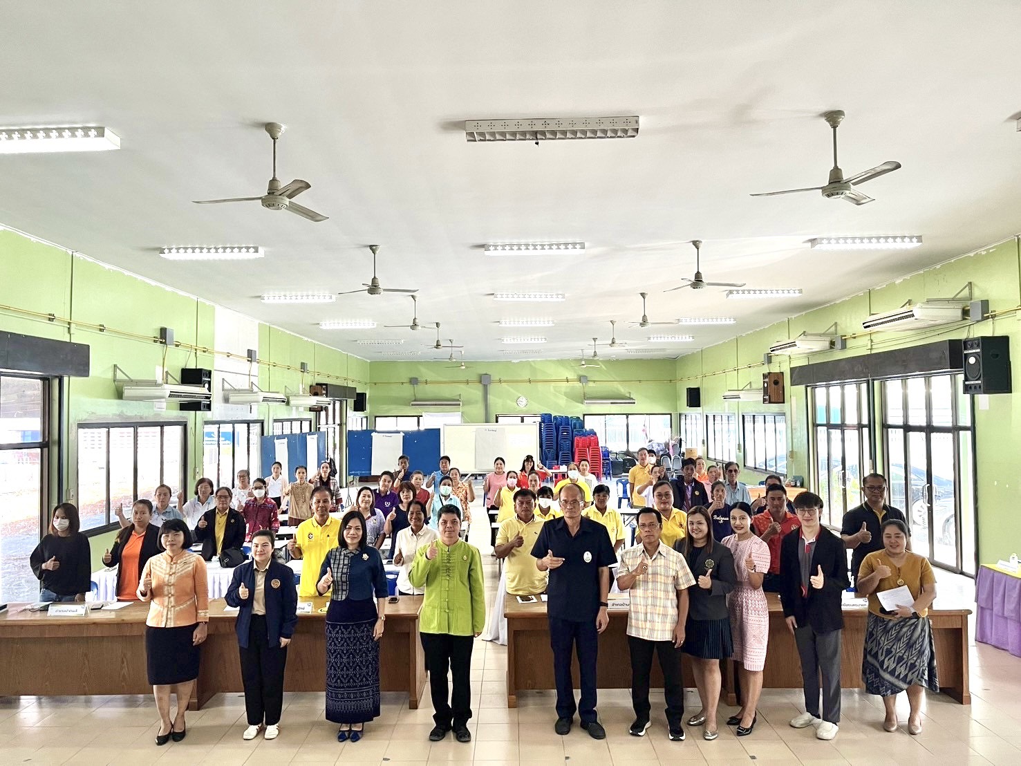 พช.นครนายกดำเนินกิจกรรมโครงการเพิ่มศักยภาพการผลิตสินค้าเกษตรปลอดภัยและส่งเสริมวิสาหกิจแปรรูปเพื่อเพิ่มมูลค่า กิจกรรมย่อยที่ 1 ประชุมเชิงปฏิบัติการส่งเสริมการสร้างรายได้จากกิจการอาหารปลอดภัย ระดับอำเภอ วันที่ 1