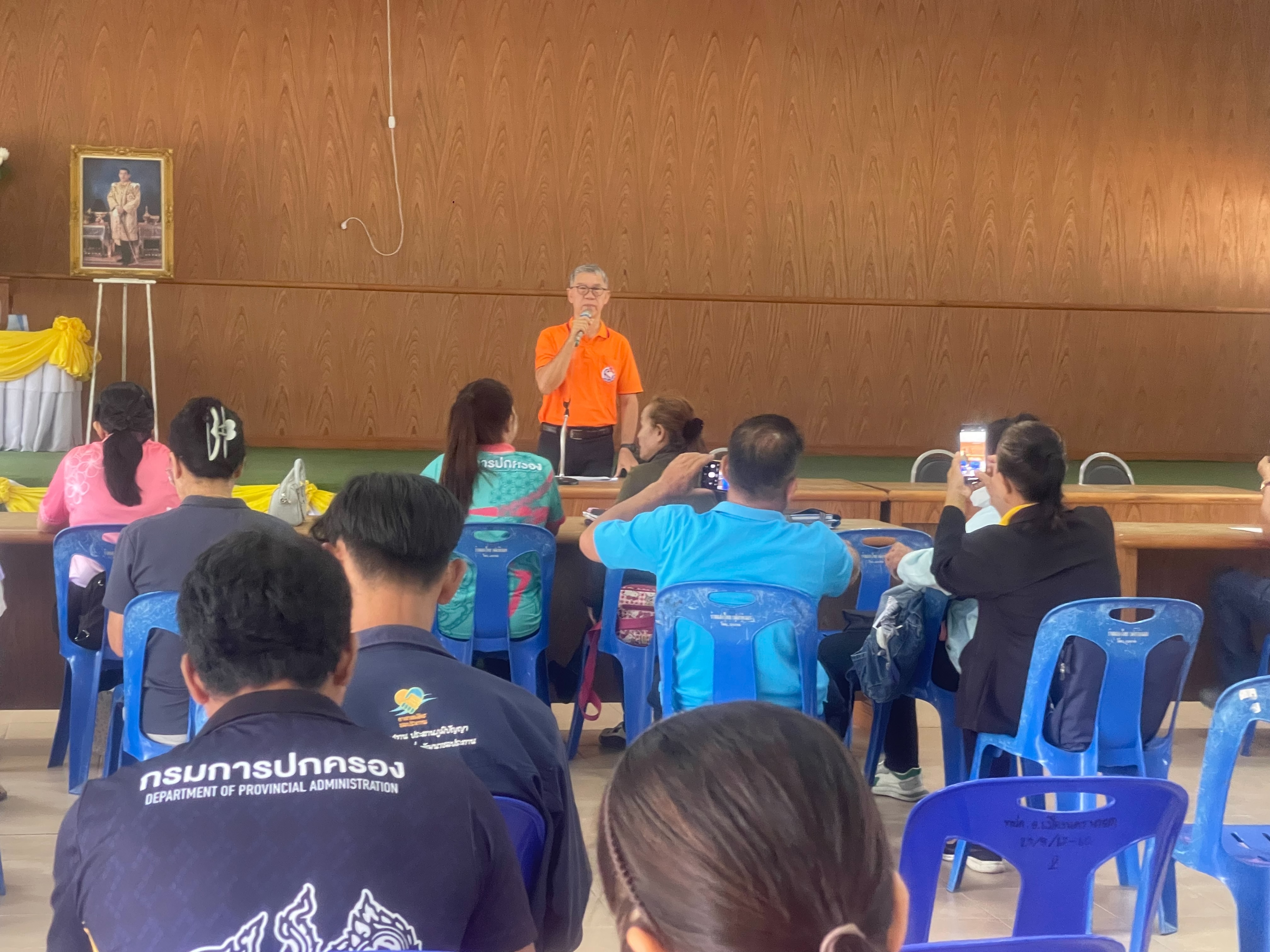 พช.ลงพื้นที่ส่งเสริม สนับสนุน และติดตามการดำเนินงานโครงการแก้ไขปัญหาความยากจน (กข.คจ.) ของอำเภอเมืองนครนายก