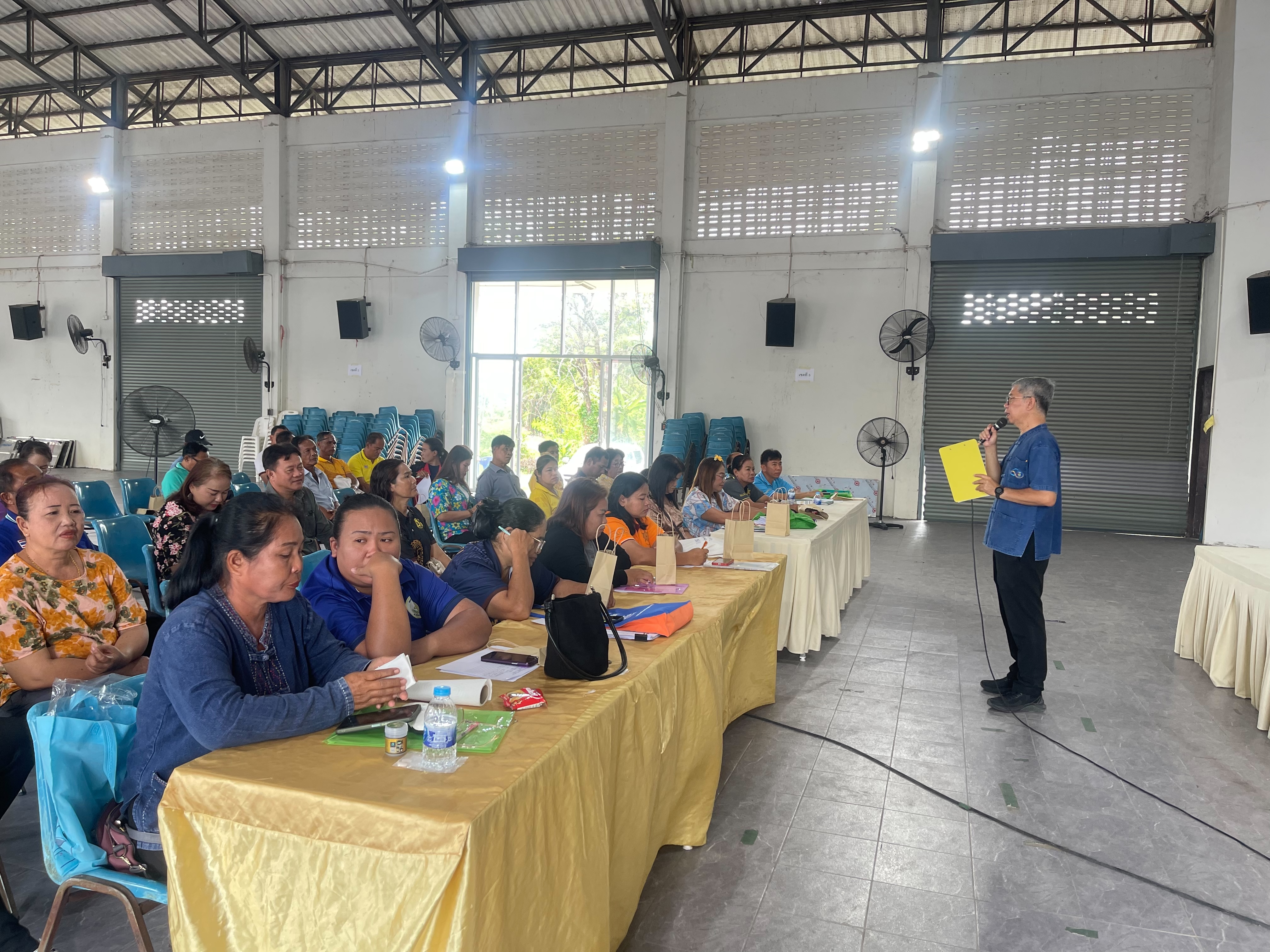 …พช.นครนายก ลงพื้นที่ส่งเสริม สนับสนุน และติดตามการดำเนินงานโครงการแก้ไขปัญหาความยากจน (กข.คจ.) ของอำเภอบ้านนา