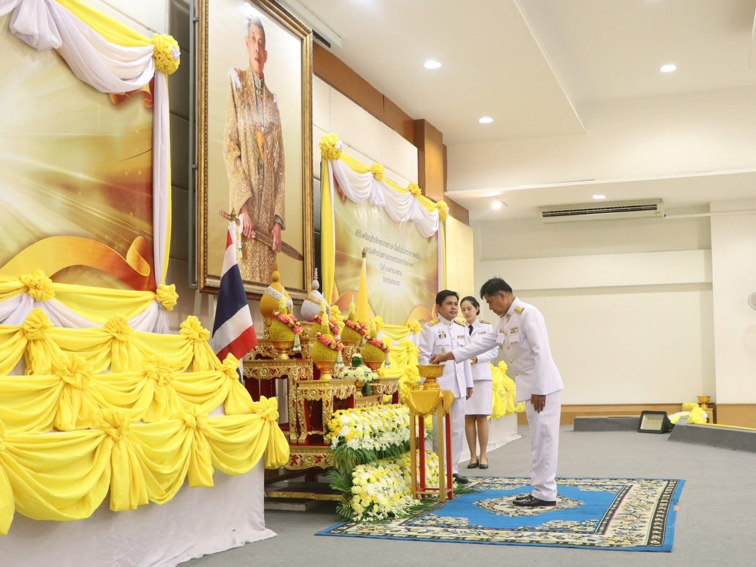 ..พช.นครนายก ร่วมพิธีรับเหรียญที่ระลึกพระราชทานฯ เนื่องในวันข้าราชการพลเรือน และวันคล้ายวันสถาปนากระทรวงมหาดไทย 133 ปี วันที่ 1 เมษายน 2568 จังหวัดนครนายก