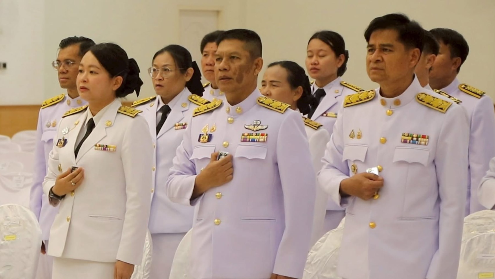 ..พช.นครนายก ร่วมพิธีรับเหรียญที่ระลึกพระราชทานฯ เนื่องในวันข้าราชการพลเรือน และวันคล้ายวันสถาปนากระทรวงมหาดไทย 133 ปี วันที่ 1 เมษายน 2568 จังหวัดนครนายก